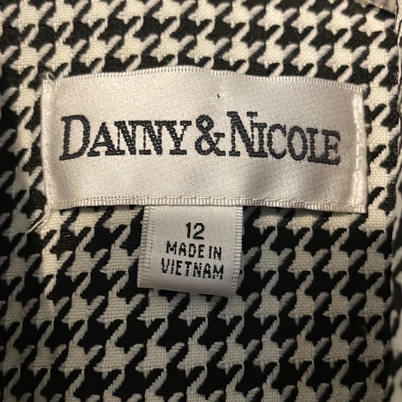 Houndstooth Blazer by Dannie & Nicole size 12 - Picture 6 of 9